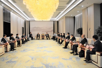 市委副书记、市长张君毅会见bevictor伟德集团合作伙伴—日本TPR株式会社会长末廣博